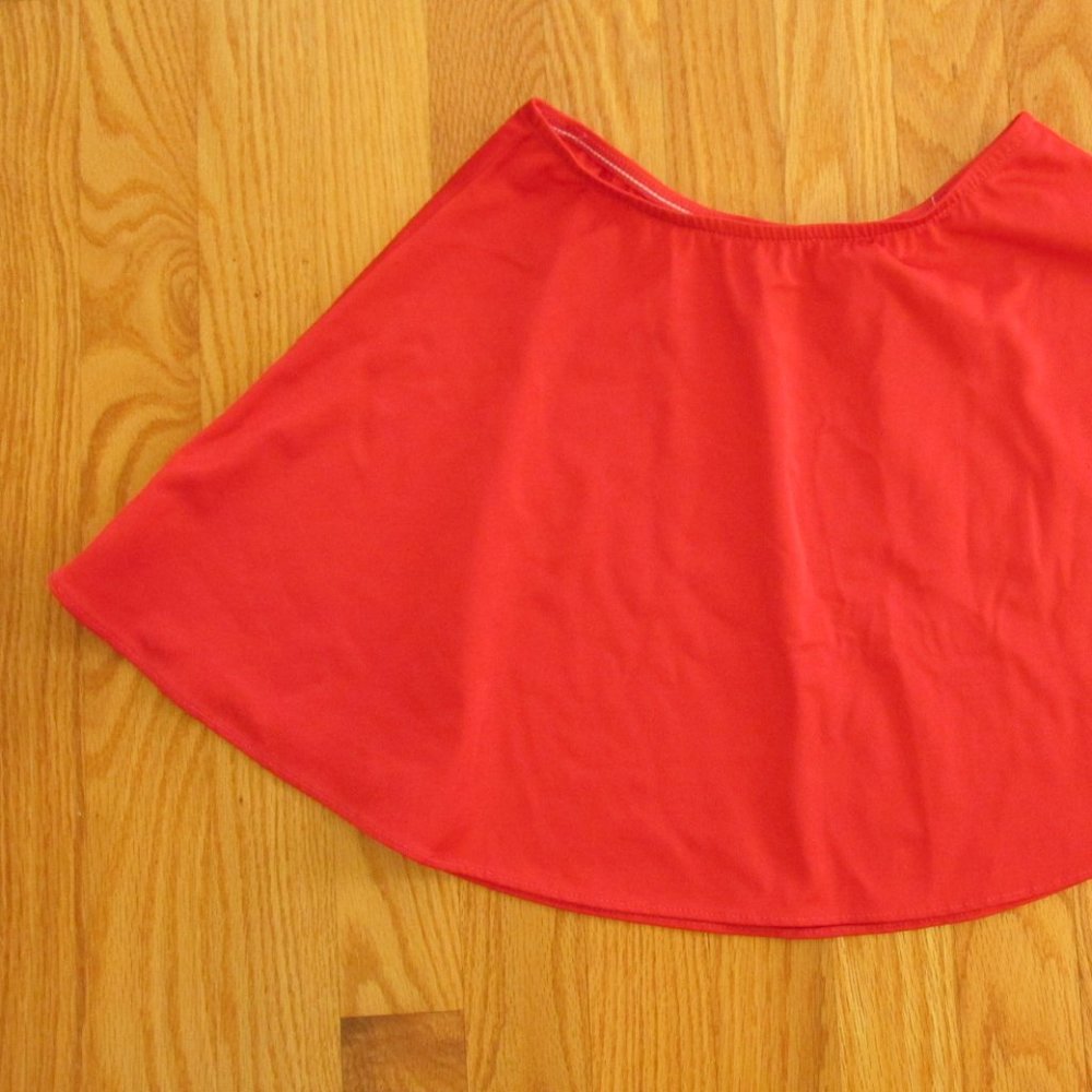 LAND'S END WOMEN'S SIZE S SWIM SKIRT RED GYMNASTICS DANCE ICE SKATING BALLETCORE